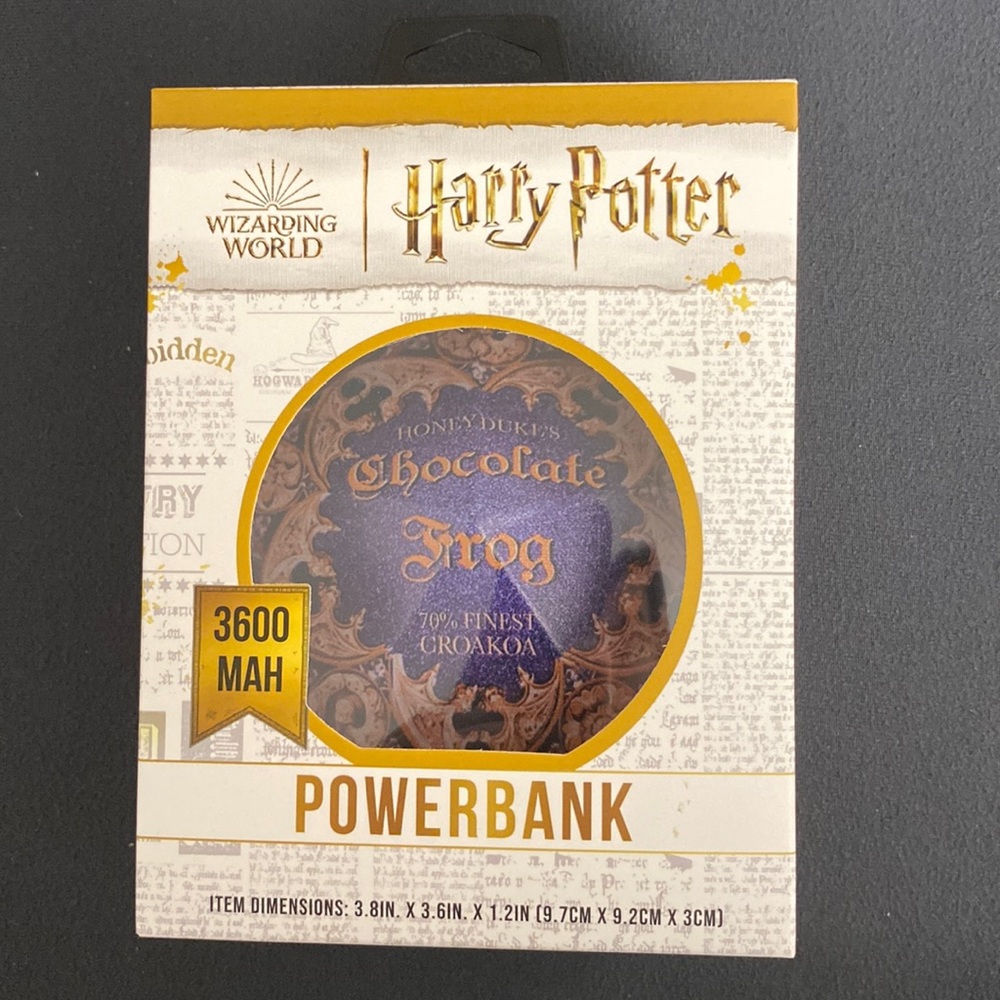 NWT Harry Potter Chocolate Frog Power-bank